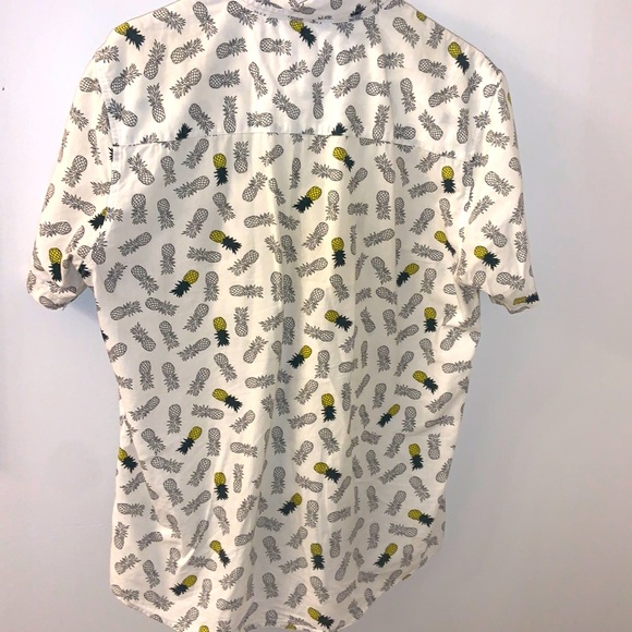 VSTR Pineapple pattern short sleeve button down shirt - Picture 2 of 11
